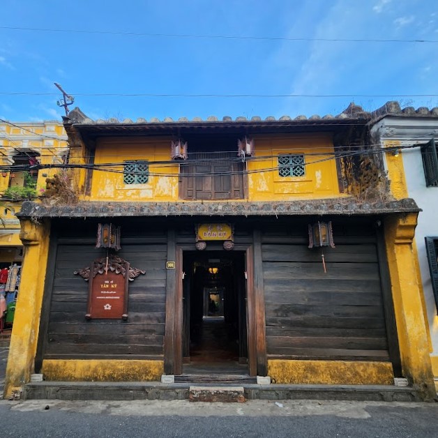 タンキーオールドハウス