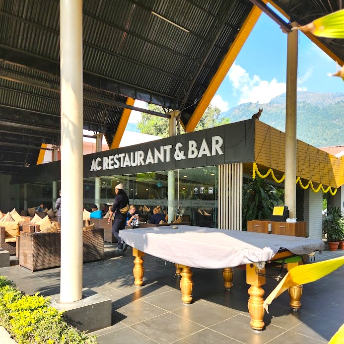 カトマンズ行きバス休憩所のレストラン